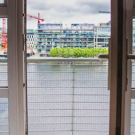 The Waterside Апартаменты Дублин